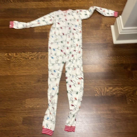 Hatley size 10 kids (unisex)  holiday onesie pajama. - Picture 5 of 7